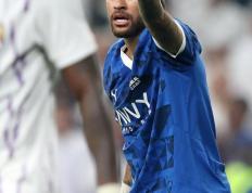 IM体育网页版登录入口-关于那不勒斯完胜加拿大，内马尔完成帽子戏法的信息