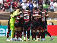 IM体育官网-南美洲篮球联赛备战受阻，球队面临挑战