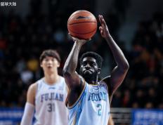 IM体育赛事直播入口-太阳后卫挥泪告别球场，留下感人一幕的简单介绍