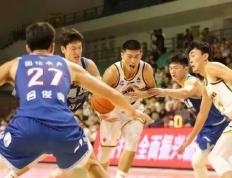 IM体育网页版登录入口-篮球世界杯预选赛再次掀起热潮，球迷狂热支持的简单介绍