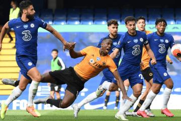 IM体育数据分析平台-切尔西抢分成功，英超强队实力不俗