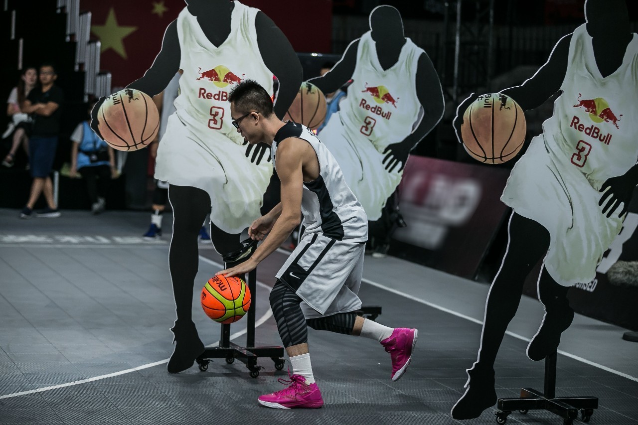 IM体育网页版登录入口-包含中国乒乓球队绝杀瑞典乒乓球队，张继科统治全场的词条