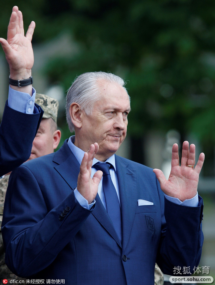 IM体育社区互动入口-乌克兰队士气低迷，备战难题待解的简单介绍